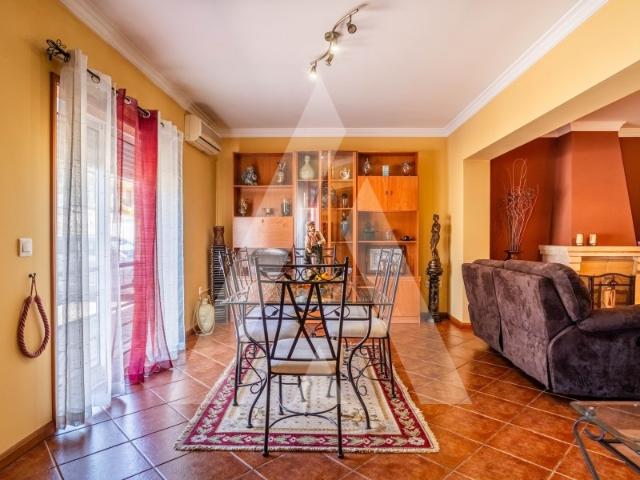 Apartamento T3 com garagem em Segadães!