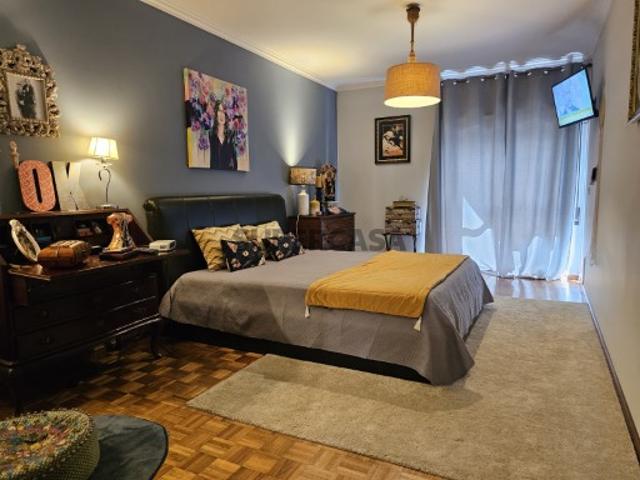 Apartamento T3 com Garagem Fechada Meadela, Viana do Castelo