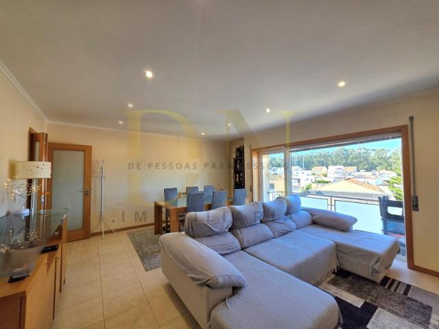 Apartamento T3 com garagem fechada em Touguinha, Vila do Conde