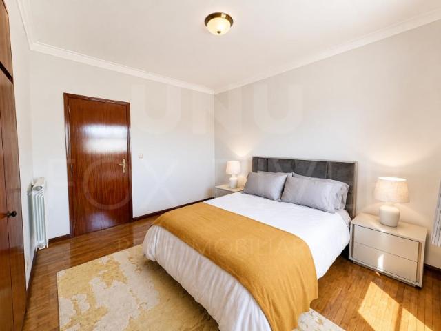 Apartamento T3 com garagem fechada em Valença