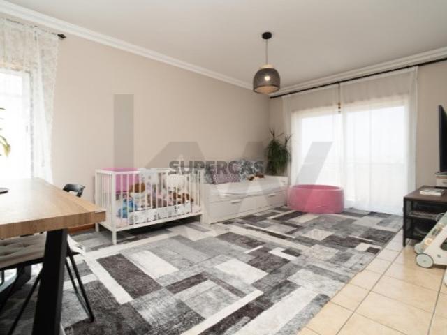 Apartamento T3 com garagem, Marinha Grande