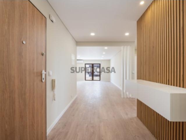 Apartamento T3 com Garagem | Remodelado | Quinta do Amparo, Leiria