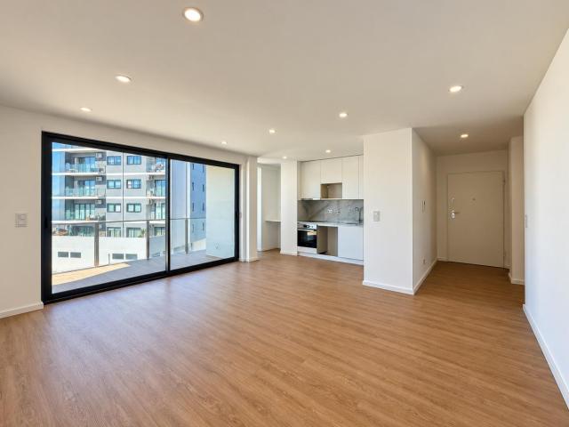 Apartamento T3 com Duas Varandas | Novo