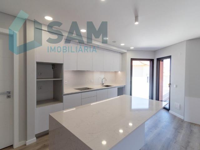 Apartamento T3 com Duas Suítes Areia Branca, Lourinhã 125m² da Lourinhã e Atalaia