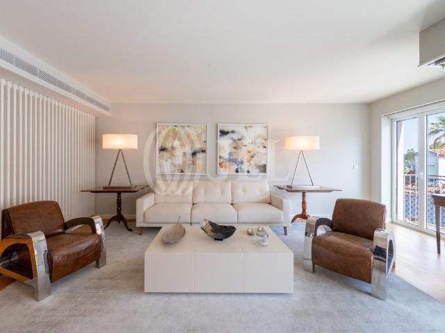 Apartamento T3 com estacionamento, Salitre 100, Lisboa 0m² Santo António