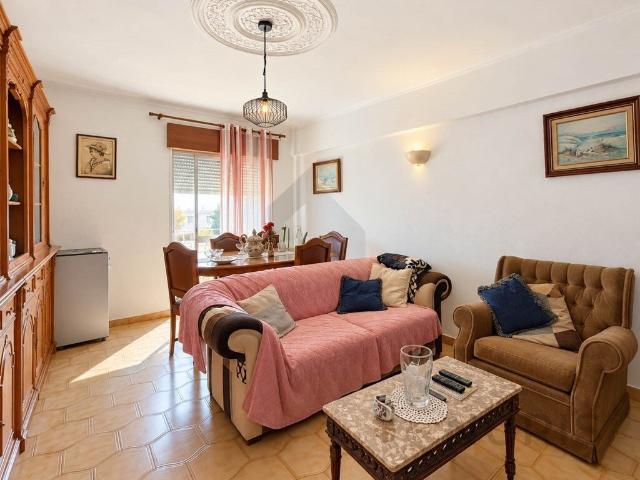 Apartamento T3 com Estacionamento para Venda em Portimão 87m² Portimão