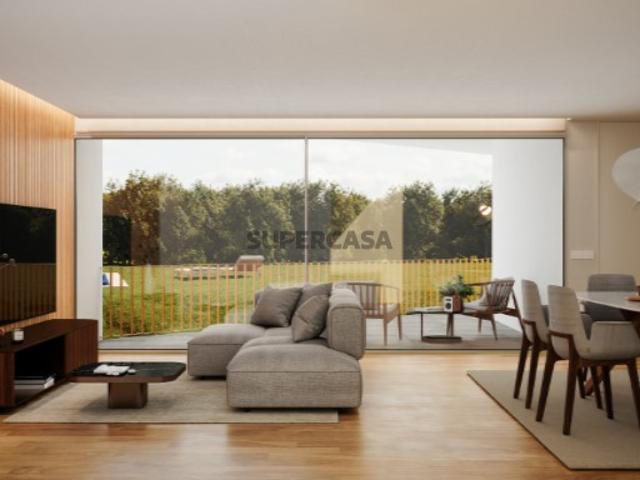 Apartamento T3 com Jardim no Porto