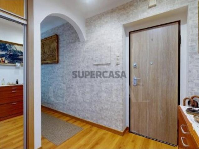 Apartamento T3 com Logradouro de 75m² na Amadora Oportunidade Imperdível!