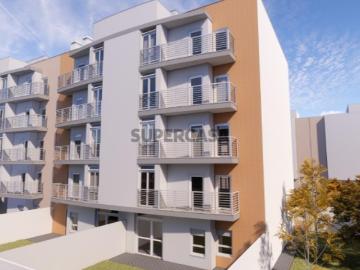 Apartamento T3 com suite e garagem na Quinta da Flamenga, Vialonga