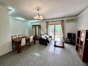 Apartamento T3 com Suíte, Varanda, Garagem e Arrecadação | Cruz de Pau Amora