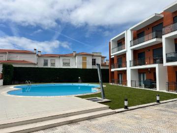 Apartamento T3, com Piscina e Garagem Fechada, a 5 Minutos d. 120m² Ribamar