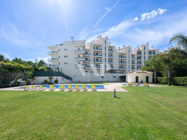 Apartamento T3 com Piscina e Grandes Varandas em Quarteira 194m² Quarteira