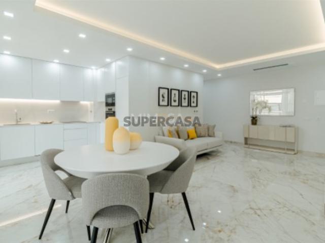 Apartamento T3 com piscina em condominio de Luxo, Lagos