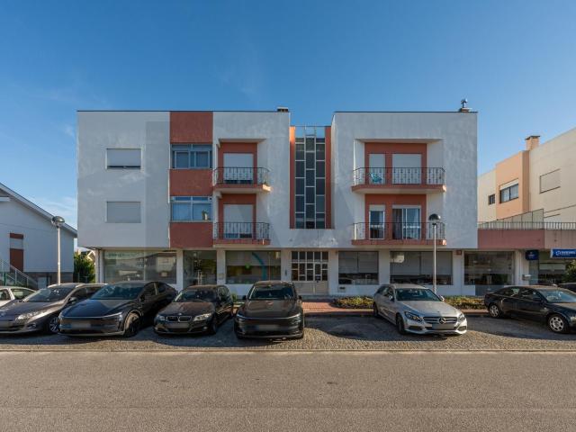 Apartamento T3 com terraço e logradouro Portuzelo_Viana do Castelo