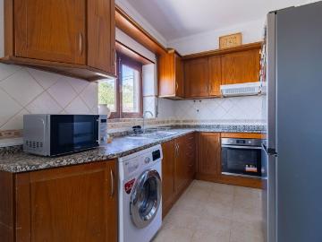 Apartamento T3 com Terraço e Vista Serra em Mira de Aire
