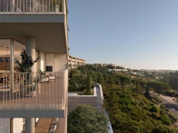 Apartamento T3 com terraço no Belas Clube de Campo