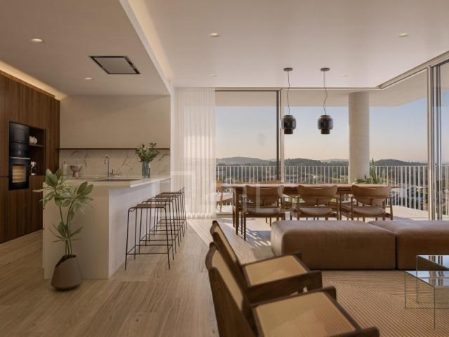 Apartamento T3 com terraço no Belas Clube de Campo