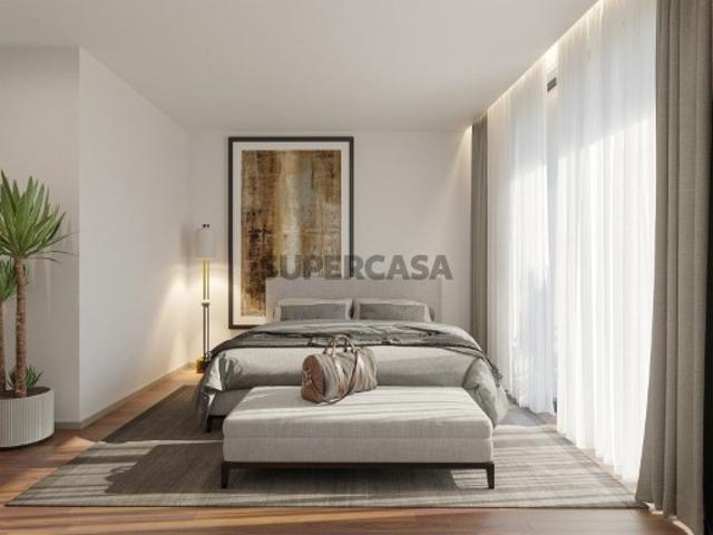 Apartamento T3 com varanda e garagem em Rebordosa Paredes Porto