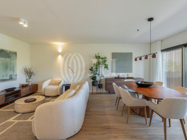Apartamento T3 com varanda, em Telheiras, Lisboa 128m² Lumiar