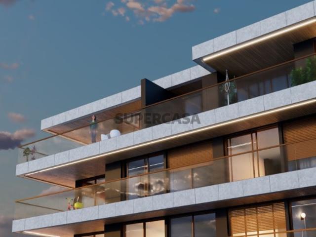 Apartamento T3 com varanda em novo empreendimento no Jamor