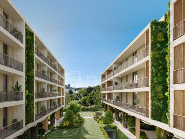 Apartamento T3 com varanda em novo empreendimento em Carnaxide