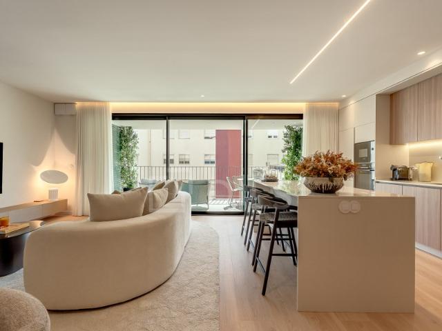 Apartamento T3 com varanda em novo empreendimento em Caxias