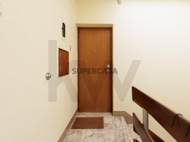 Apartamento T3 com Varanda Fechada | Moita