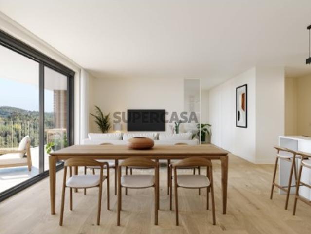 Apartamento T3, com varanda, no Bloomia, Belas, Sintra