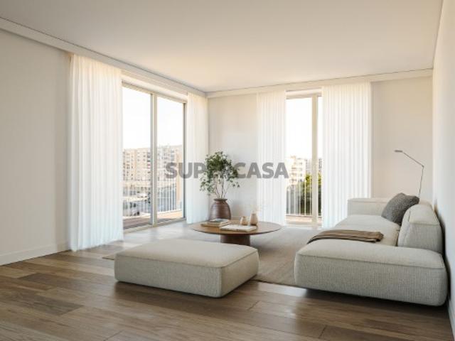 Apartamento T3 com varanda no novo empreendimento no campo Grande