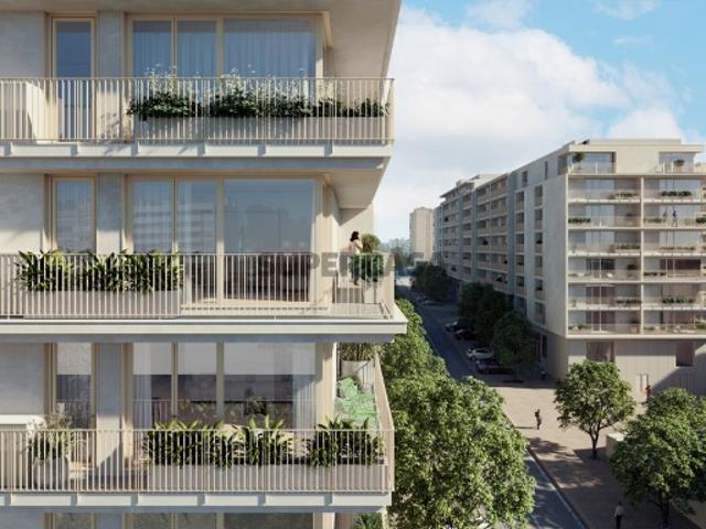 Apartamento T3 com varanda no novo empreendimento no campo Grande