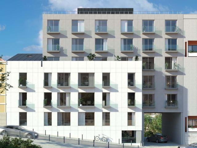 Apartamento T3 com varandas e 2 lugares de estacionamento, C. 194m² Campolide