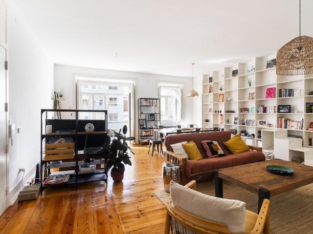 Apartamento T3 com varandim Avenidas Novas 0m² Avenidas Novas