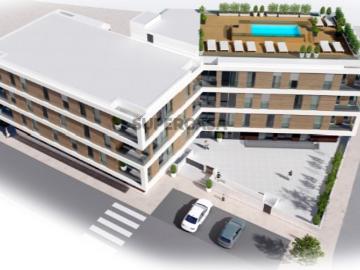 Apartamento T3 com Vista Mar no Rooftop, junto à Praia da Consolação