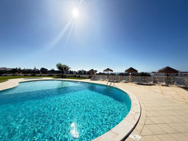 Apartamento T3 com vista mar – Albufeira 116m² Albufeira e Olhos de Água