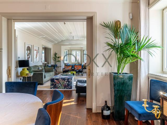 Apartamento T3 com vista mar em condominio com piscina 296m² Cascais e Estoril