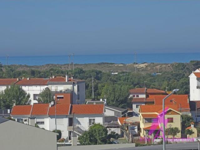 Apartamento T3 com Vista Mar, Garagem e Sótão Vila Praia de Âncora