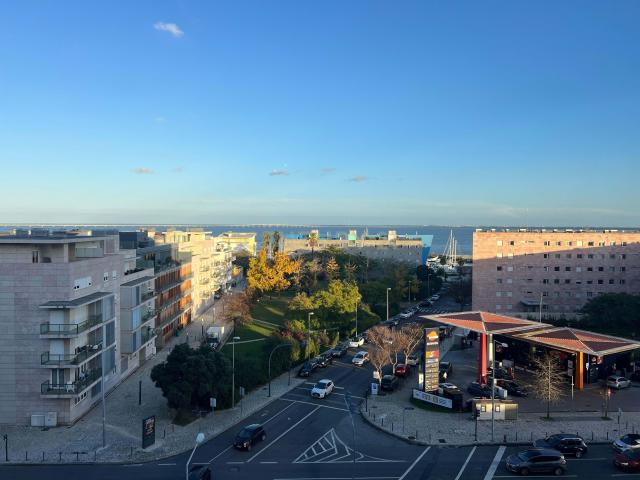 Apartamento T3 com Vista Panorâmica em Parque das Nações, Lisboa