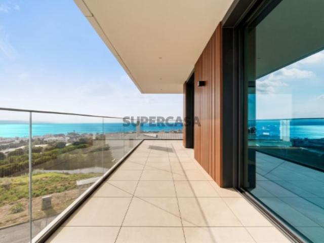 Apartamento T3 com vista, Parque dos Poetas, Oeiras