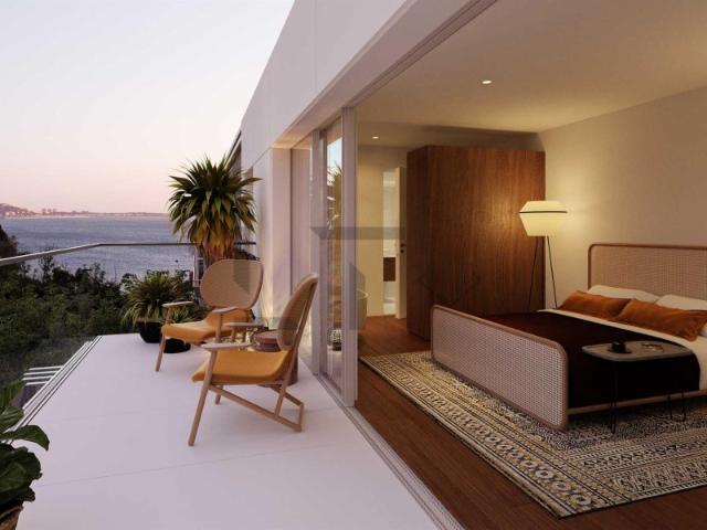 Apartamento T3 com Vista Rio e Garagem para Venda em Algés, Oeiras, Lisboa