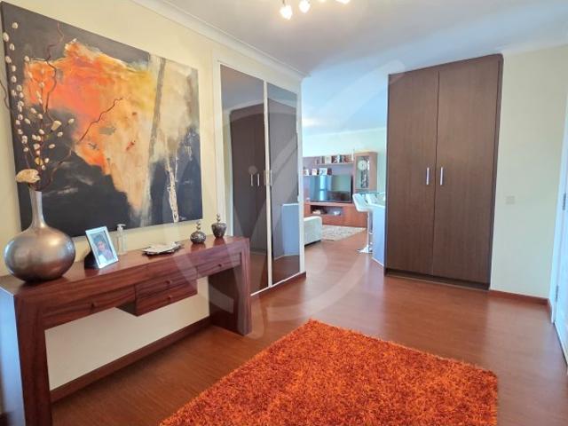 Apartamento T3 com vistas de mar na Póvoa de Varzim