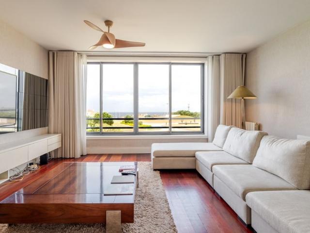 Apartamento T3 com vistas panorâmicas do mar em Leça da Palmeira