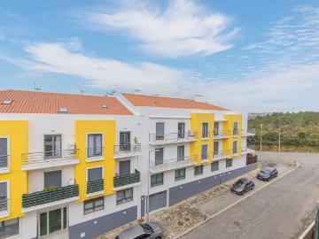 Apartamento T3 | Construção Nova | 3 Suítes | Próximo da Ericeira