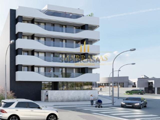 Apartamento T3 c/varanda