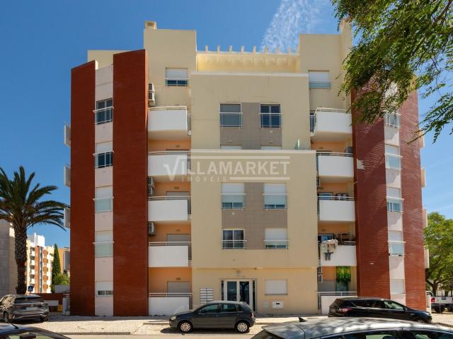 Apartamento T3 da banca com vista mar e estacionamento na ca. 177m² Loulé São Clemente