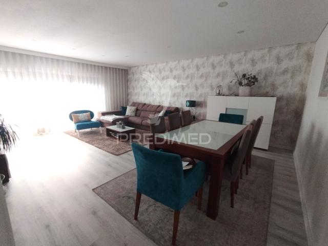 APARTAMENTO T3 DE ALTO PADRÃO CONFORTO EM ZONA TRANQUILA