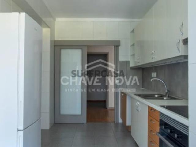Apartamento T3 de Excelência em Águas Santas Conforto e Centralidade