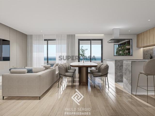 Apartamento T3 de Luxo na praia de Espinho