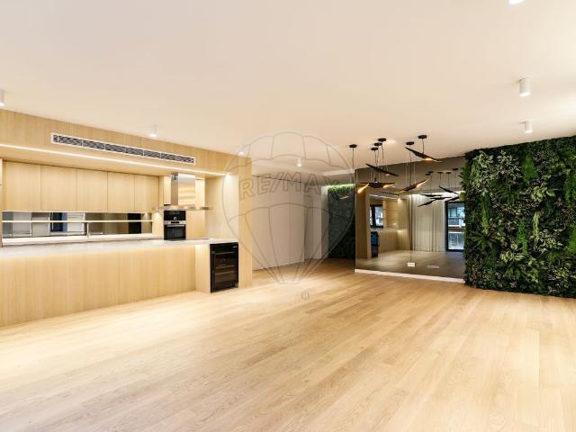 Apartamento T3 de luxo à venda em Cascais