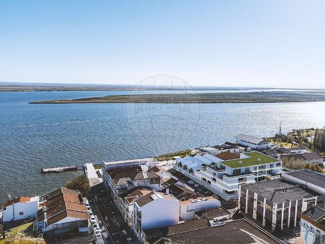 Apartamento T3 de luxo à venda em Alhandra, São João dos Montes e Calhandriz, Vila Franca de Xira RE/MAX Portugal