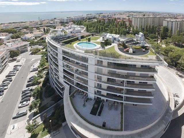 Apartamento T3 de luxo à venda em Oeiras e São Julião da Barra, Paço de Arcos e Caxias, Oeiras RE/MAX Portugal